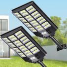 Lâmpada de rua solar VOOJOY 8000W, pacote com 2 unidades com sensor de movimento