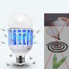 Lampada Espanta E Mata Mosquito Insetos 220v Multifuncional Com Luz De Led 600 Lumens