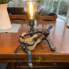Lâmpada WIBOTA Steampunk Guitar Candeeiro de mesa 35x15 cm Metal