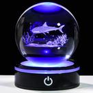 Lâmpada YWHL 3D Shark Crystal Ball 8cm com base LED colorida