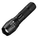 Lanterna LED recarregável Mini tocha tática portátil