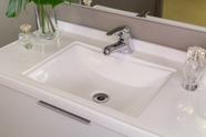 Lavatório para Banheiro de Sobrepor Retangular Mármore Sintético Branco 80cm Bari Móveis Bosi