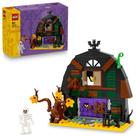 LEGO Brinquedo de Montar Celeiro de Halloween com Esqueleto e Miniatura, Conjunto para Idades 8+ 40721