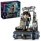 LEGO Wednesday Addams (76780) - Figura de Construção com Display
