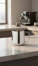 Leiteira Pitcher Profissional Aço Inox 600ml