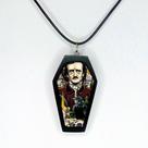 Lindo colar pingente arte desenhada resinada edigar alan poe