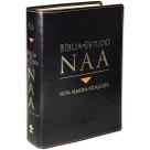 Livro - Bíblia de Estudo NAA | SBB | Bíblia de Estudo NAA - Capa em couro sintético, preta