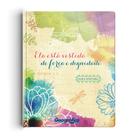 Livro - Ela está vestida de força e dignidade - Diário devocional