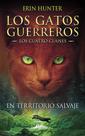 Livro Salamandra Infantil y Juvenil En territorio salvaje/Into the Wild (GATOS GUERREROS/WARRIORS) (edição em espanhol)