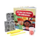 Livro - Um Dia na Feira de Ciências - Massa Estrela