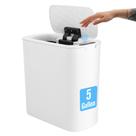 Lixeira automática para banheiro Cesun 19L com sensor de movimento Lixeira automática para banheiro Cesun 19L com sensor de movimento