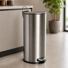 Lixeira Inox 30 Litros Com Pedal e Balde Interno Aço Inox Loop