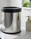 Lixeira Inox Martinazzo 6,3 L Tampa Basculante Preta Compacta para Cozinha Banheiro Escritório Lixeira Inox Martinazzo 6,3 L Tampa Basculante Preta Compacta para Cozinha Banheiro Escritório