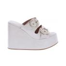 Luany - Tamanco Plataforma Off White com Fivelas Douradas