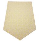 Lugar americano com caimento em V amarelo com arabesco branco