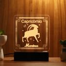 Luminária Abajur Signo Capricórnio LED Amarelo