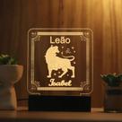 Luminária Abajur Signo Leão LED Amarelo