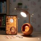 Luminária de Mesa LED Capivara Divertida Abajur Infantil Recarregável USB Decorativo.