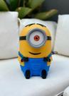 Luminária de Mesa Stuart Minions Universal com Lâmpada de Led