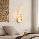 Luminária de Parede Arandela Led Curva Quarto Sala Corredor Minimalista Metal Luz Quente Bivolt