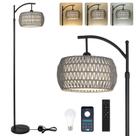 Luminária de Piso Arco Eyassi em Rattan com Lâmpada LED Inteligente e Controle Remoto