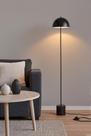 Luminária de Piso Komaco Slim com Cúpula Fixa - Elegância e Durabilidade Luminária de Piso Komaco Slim com Cúpula Fixa - Elegância e Durabilidade