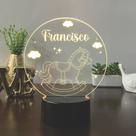 Luminaria em acrilico de led infantil personalizada com nome tema cavalinho 7 cores decorativa mesa ou escrivania