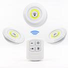 Luminária Lampada Led Fotocélula com Controle Remoto 3 unidades Luminária Lampada Led Fotocélula com Controle Remoto 3 unidades