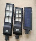 Luminária Led Solar Utilar 200 watts Para POste