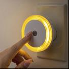 Luminária LED Suave Noturna Redonda Sensor Automático Bivolt Parede Quarto Corredor Banheiro Escada Luminária LED Suave Noturna Redonda Sensor Automático Bivolt Parede Quarto Corredor Banheiro Escada