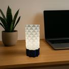 Luminaria Mesa Abajur Led Portátil BELLA Luxo Luz de Cabiceira Abajures Decoracao Diversos Presente Quarto Geometrico
