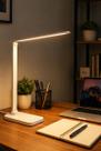 Luminária Mesa Led Dobrável Branca Touch Brilho Temporizador Luminária Mesa Led Dobrável Branca Touch Brilho Temporizador