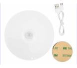 Luminária USB com Sensor de Movimento - Segurança e Conveniência Noturna