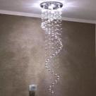 Lustre de cristal espiral com 1,20 metros de altura,base de inox 30cm de diâmetros,esferas de 30mm