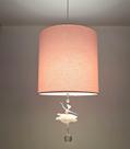 Lustre Pendente Bailarina 25x25 Cor Rosa