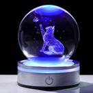 Luz LED Snow Globe Movdyka 3D Cat Crystal Ball de 8 cm