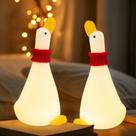 Luz noturna Gefaxi Cute Christmas Duck Silicone Recarregável
