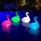 Luzes de piscina flutuantes Goallim Swan alimentadas por energia solar 4 unidades