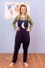 Macacão Feminino Adulto Alça Fina Com Regulagem Estilo Saruel Em Malha E Blusa Manga Longa Em Ribana Macacão Feminino Adulto Alça Fina Com Regulagem Estilo Saruel Em Malha E Blusa Manga Longa Em Ribana