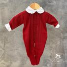 Macacão Tricot Vermelho c/ Ramo de Bolinhas e Body Gola Nuvem