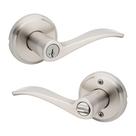 Maçaneta de entrada Kwikset Sedona com fechadura e chave, exterior de alavanca reversível com chave segura, para entrada frontal e quartos, níquel acetinado, Smartkey Rekey Security resistente a picaretas e Microban