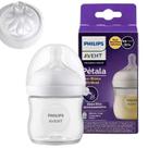 Mamadeira Pétala 3.0 125ml Com Bico Nº2 Transparente Philips Avent Mamadeira Pétala 3.0 125ml Com Bico Nº2 Transparente Philips Avent
