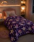 Manta Divertida Brilha No Escuro Camesa Cobertor Mágico 200g/m² 1,50m x 2,20m