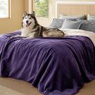 Manta Impermeable Bedsure para Cama King Size de Sherpa y Franela