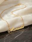 Manuela colar de nome folheado a ouro 18k