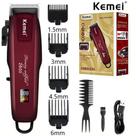 Máquina de Cortar Cabelo Kemei Profissional Sem Fio PG-2600 Original Visor LCD - Bivolt Máquina de Cortar Cabelo Kemei Profissional Sem Fio PG-2600 Original Visor LCD - Bivolt