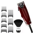 Máquina de Cortar Cabelo Oster Fast Feed 76023-510 - Motor Pivotante, Ajustável, com 8 Pentes Guia e Espanador Máquina de Cortar Cabelo Oster Fast Feed 76023-510 - Motor Pivotante, Ajustável, com 8 Pentes Guia e Espanador