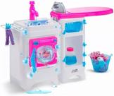 Máquina de Lavar Brinquedo Lava e Passa com Tábua Infantil Magic Toys Completa/Menina