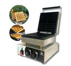 Máquina De Waffle Quadrada Inox Antiaderete Waffleira 220v Prateado 220v