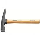 Martelo Pedreiro Tramontina Master 680g Com Cabo Em Madeira Envernizada